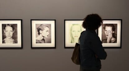 Paolo Roversi e quell’equilibrio instabile tra definito e indefinito, tra luce e ombra