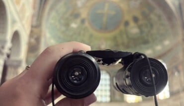 Turismo Binocolo Chiesa 