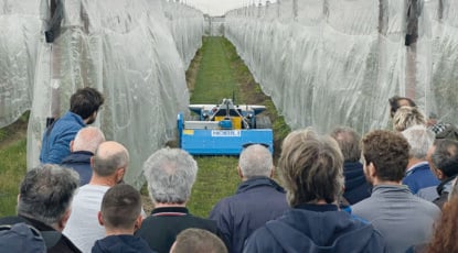 Il robot autonomo per i frutteti: sa analizzare gemme, frutti e rami
