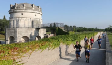 RAVENNA 04/07/2015. ROMAGNA TRAIL CORSA PODDISTICA CON PARTENZA ALL 5.30 DAI GIARDINI PER 16 KM 