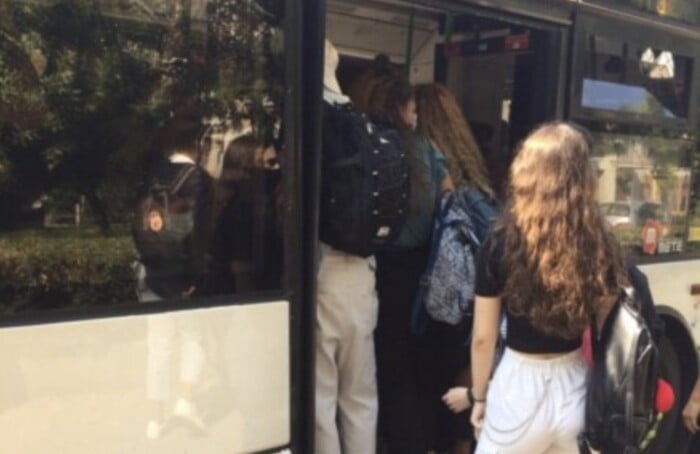 BUS RAGAZZI