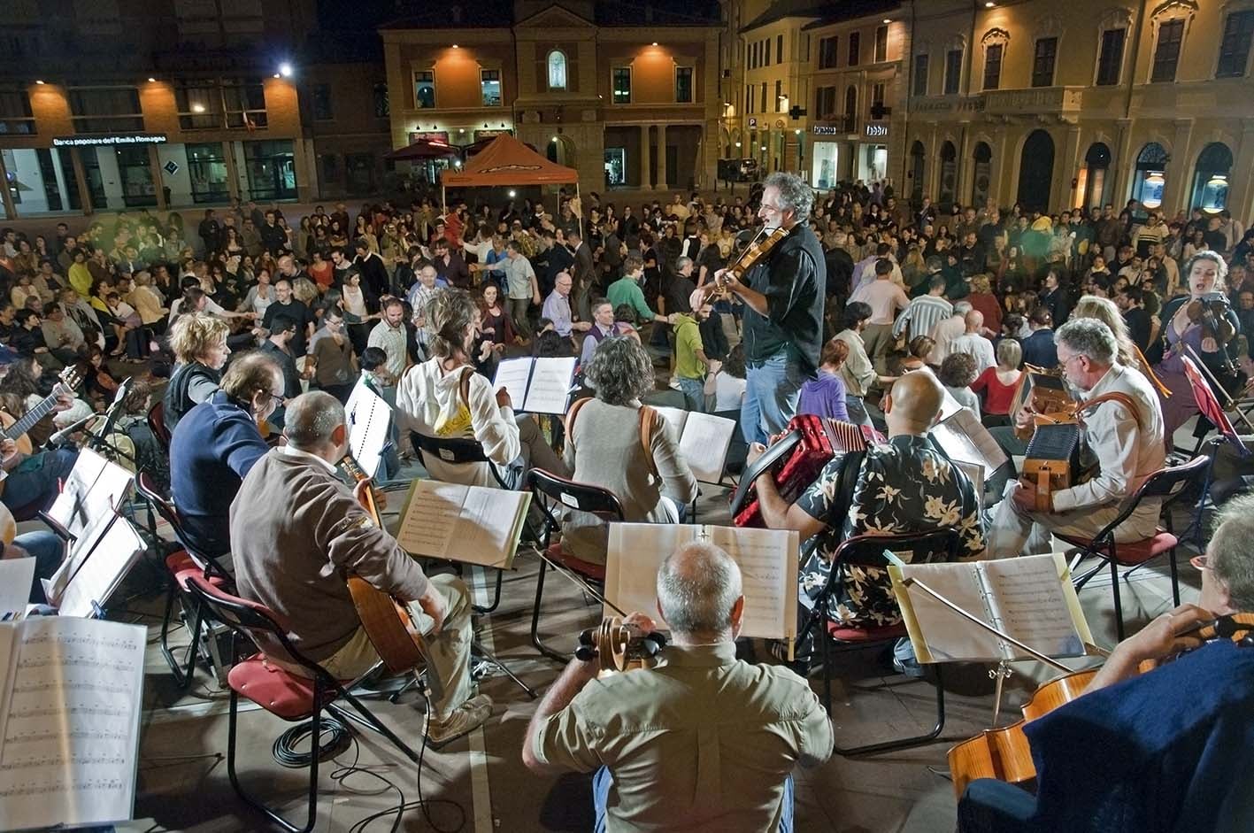 Orchestrona