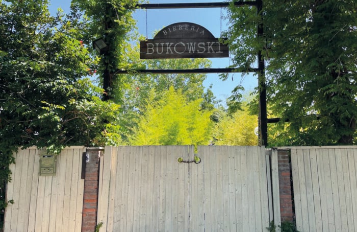 TAVERNA BUK