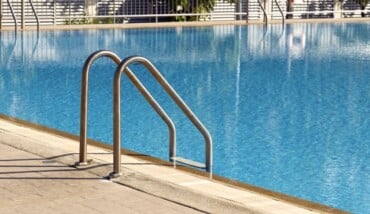Piscina2 