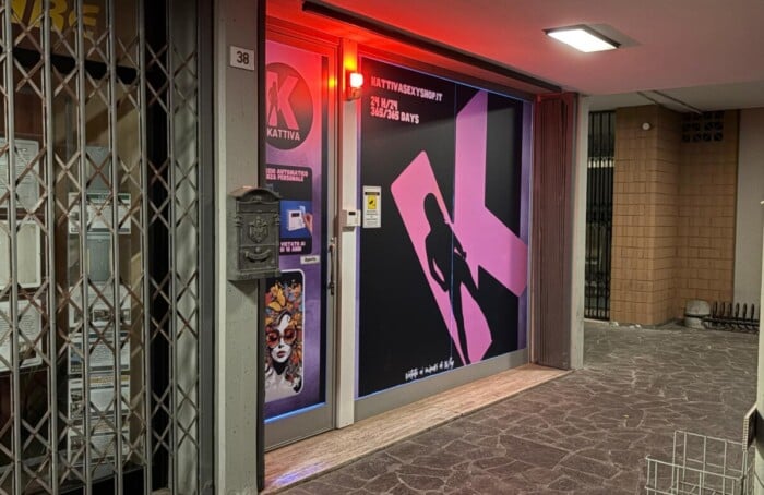 Sexyshop1