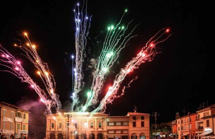 CS 123 Fira Di Sett Dulur Fuochi Artificio