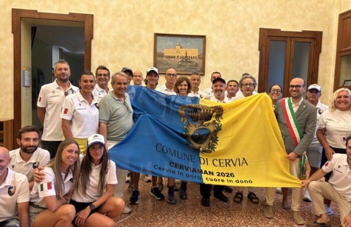 Cerviaman Consegna Bandiera