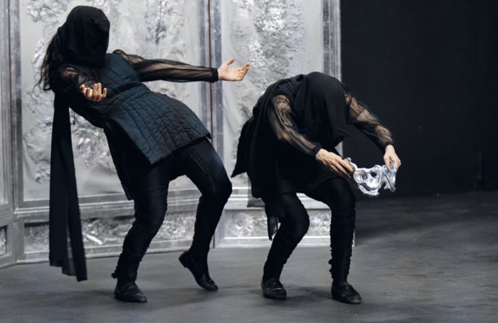 Dewey Dell Echo Dance Of Furies Ph Alice Gasparotto3 (1)