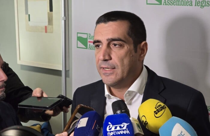 Foto Il Presidente De Pascale