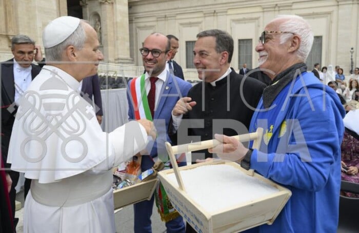 Sale Al Papa2