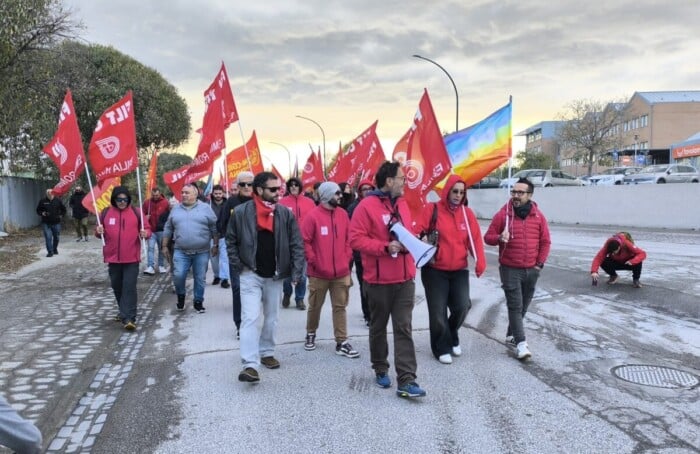 Cgil Porto Bandiere