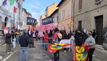 Manifestazione 30 Ott Sciopero Fumogeni 