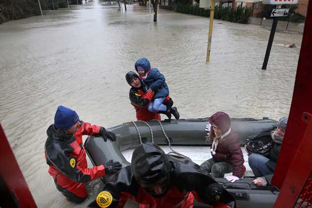 alluvione vigili