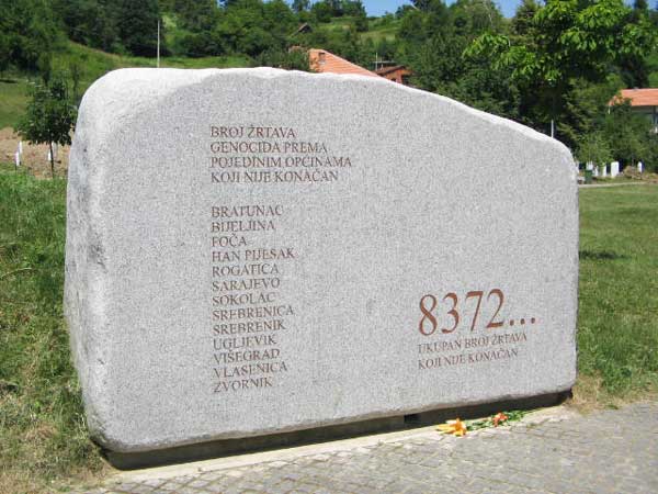 Lapide Srebrenica